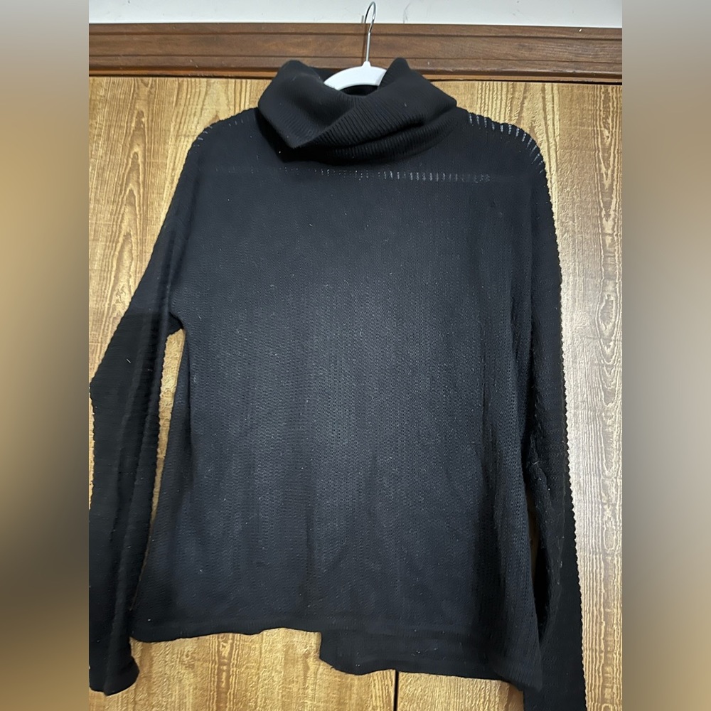 Mossimo medium black turtleneck sweater